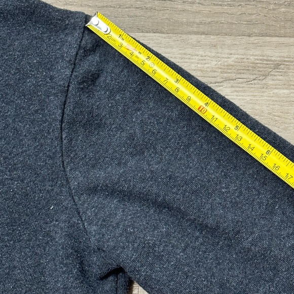 DC zip up hoodie - Picture 8 of 11